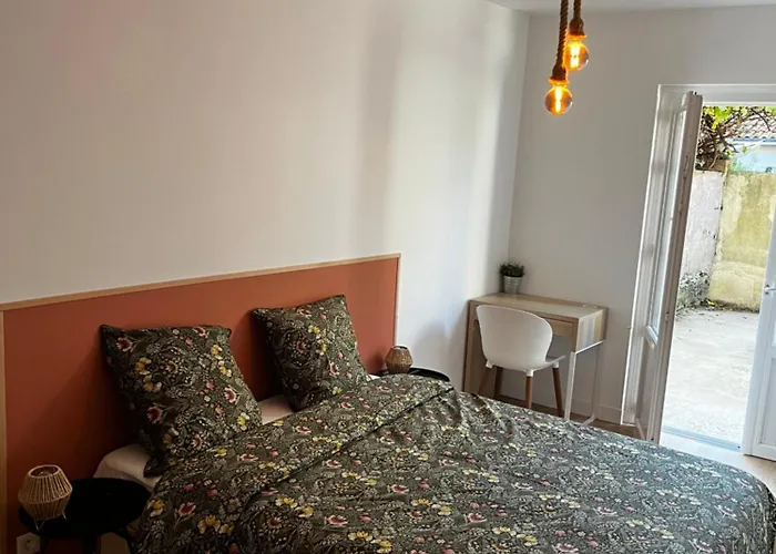 Cosy Saint Jacques Apartamento *